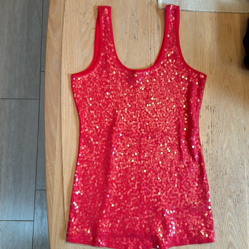 Express size Small Coral sequence tank top